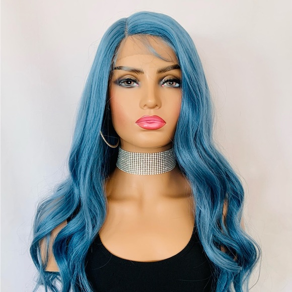 Long Gorgeous 28” Ocean Blue Color Premium Fiber Glueless Lace Front Wig - Picture 1 of 10